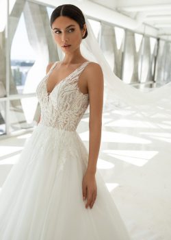 Pronovias Powell