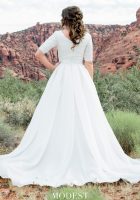TR12025_ivory_b