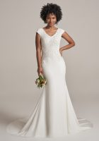 Fleur-Leigh-Fit-and-Flare-Wedding-Dress-22RK540C01-Main-IV