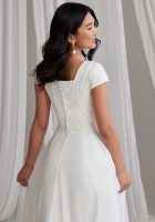JUDITH (31649)