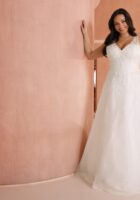 Cassi-front-2-AzureeBridal-LS-0088-1800x1201