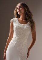 Rebecca-Ingram-Adeline-Leigh-Sheath-Wedding-Dress-25RK278C01-Alt51-IV002