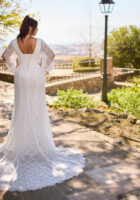 ME 26305 back complete - sRGB