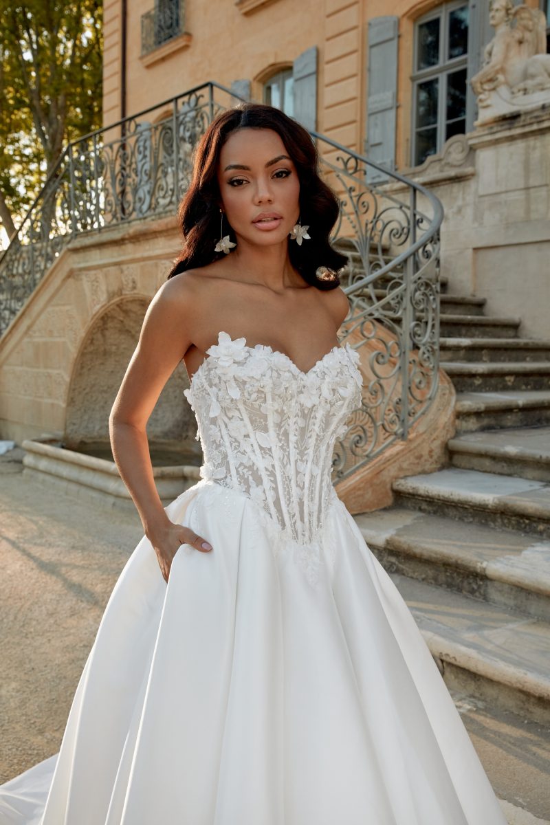 Sincerity Bridal 44574