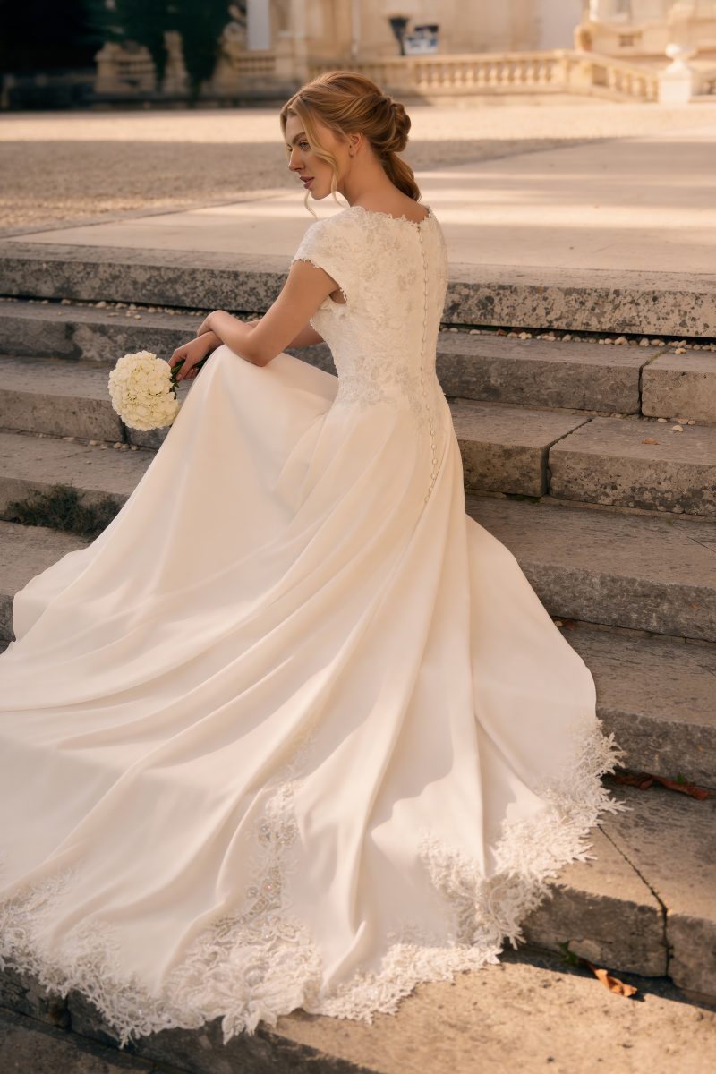 Monica Loretti 8391
